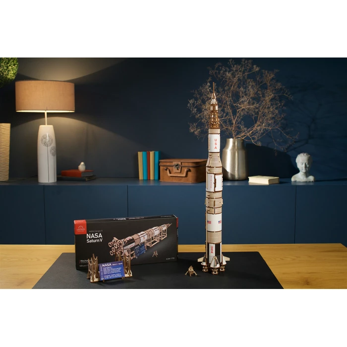 Puzzle 3D Model drewniany NASA Saturn V